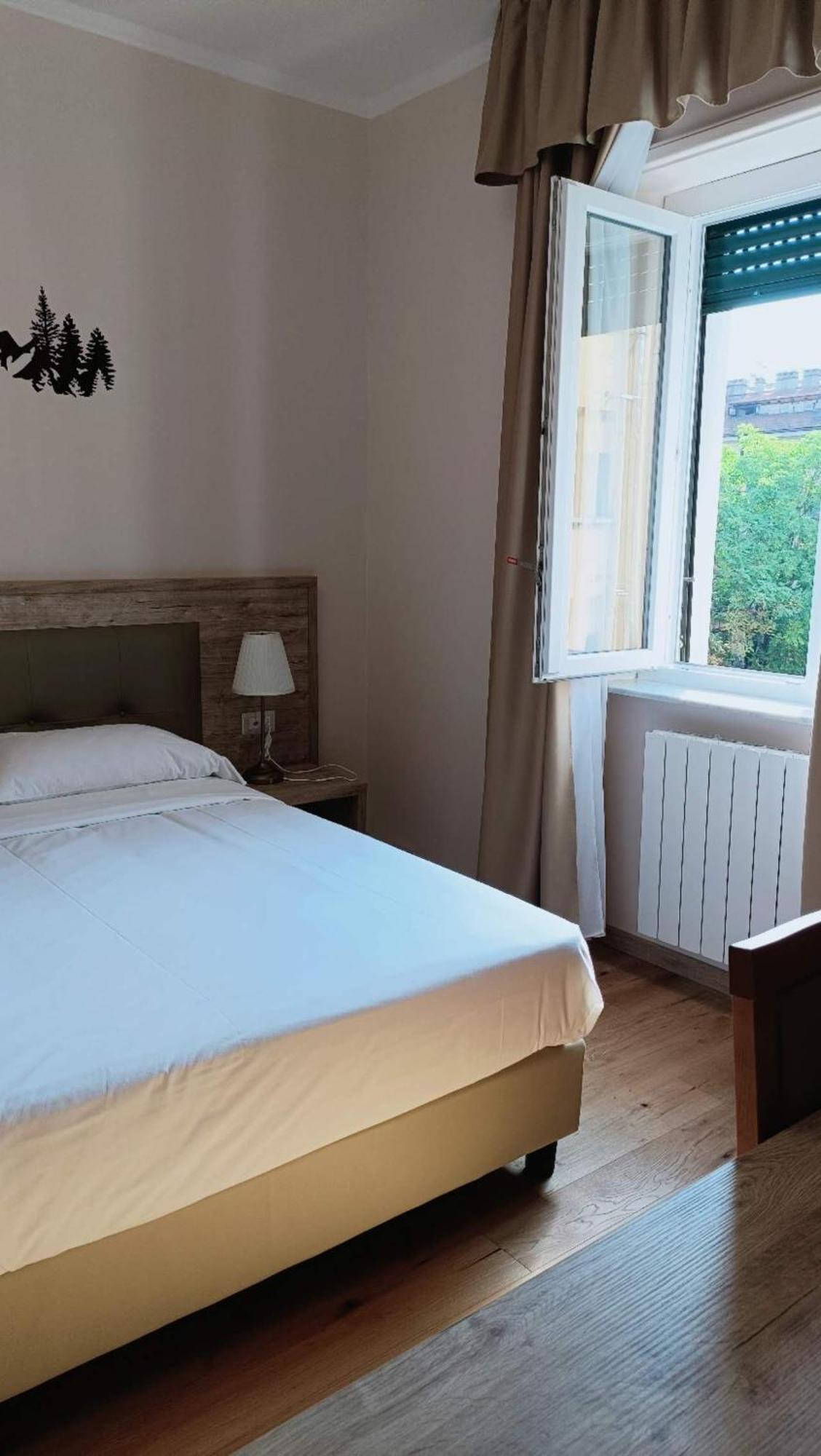 מילאנו Guesthouse Central Station Group - Via Ponte Seveso 18 מראה חיצוני תמונה